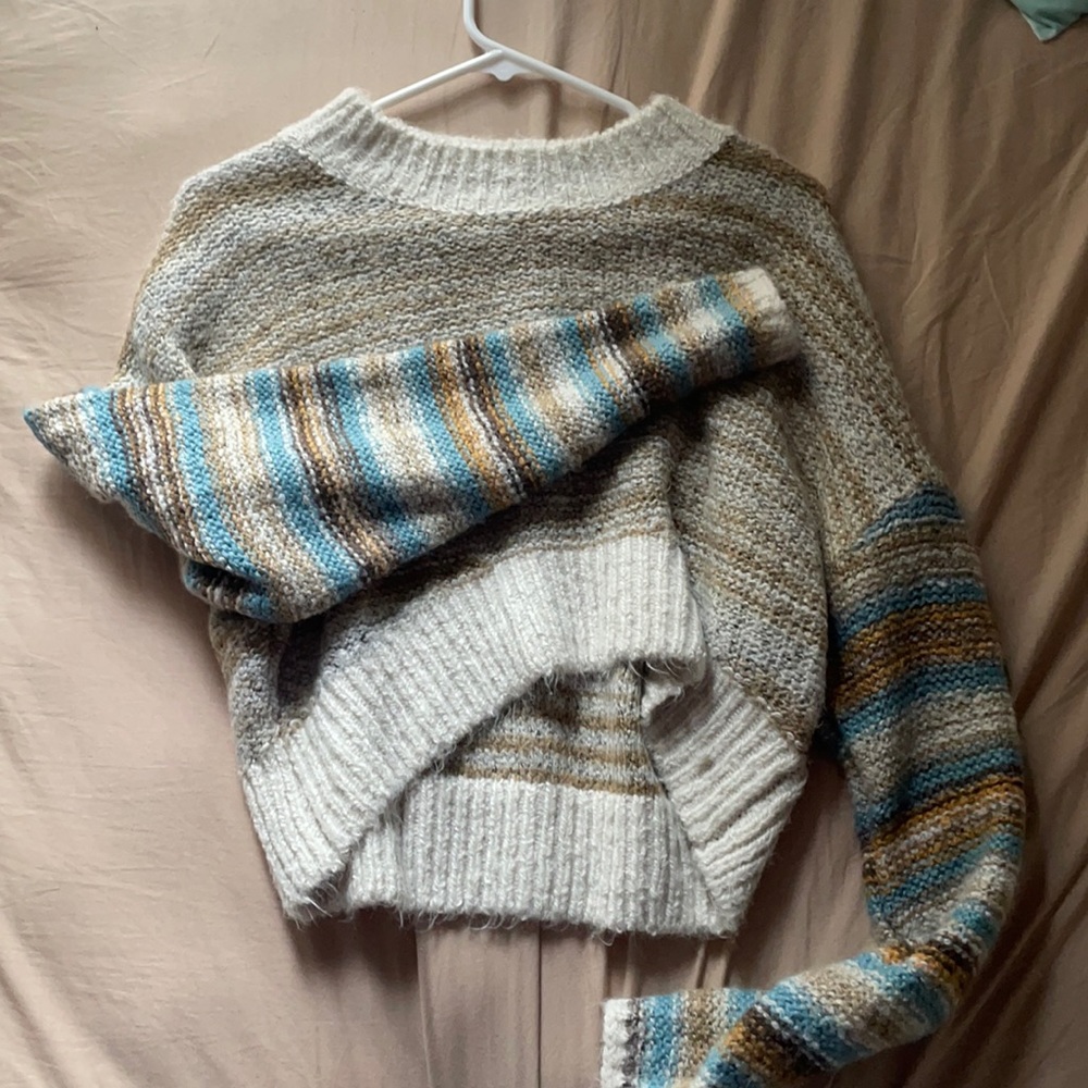 Urban Outfitters Cropped Sweater